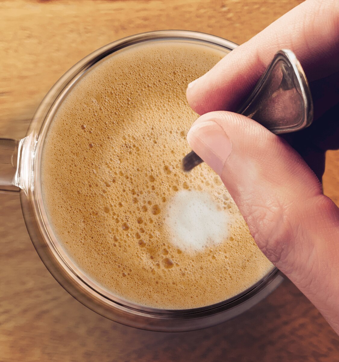 café au lait dans une tasse